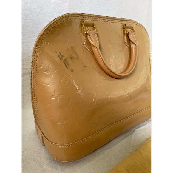Authentic Louis Vuitton Beige Florentine Monogram Vernis Alma GM Bag Zip - Picture 9 of 12